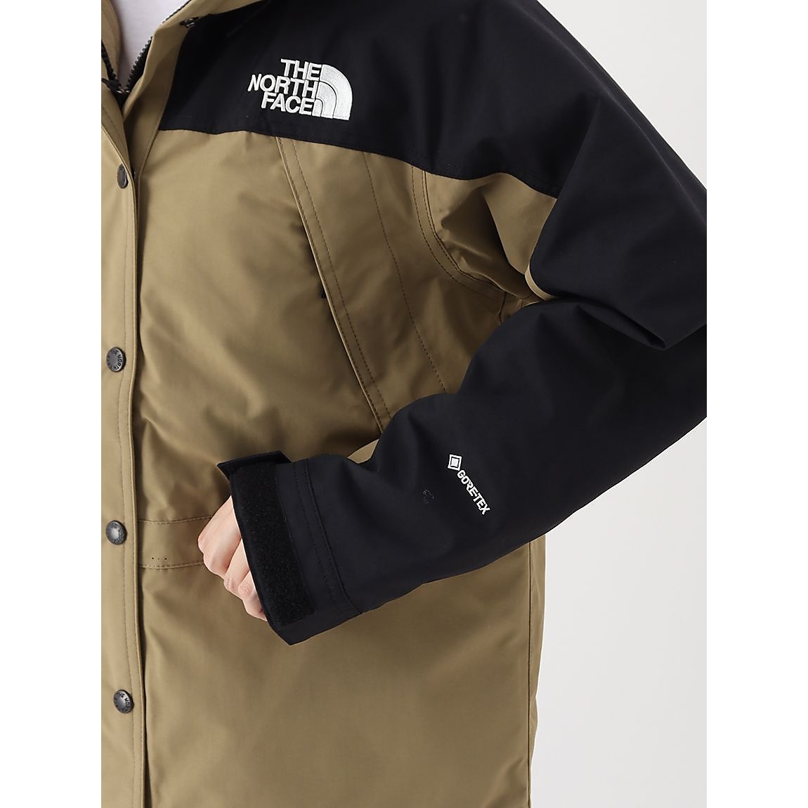 Mountain Light Jacket　 (マウンテンライトジャケット)