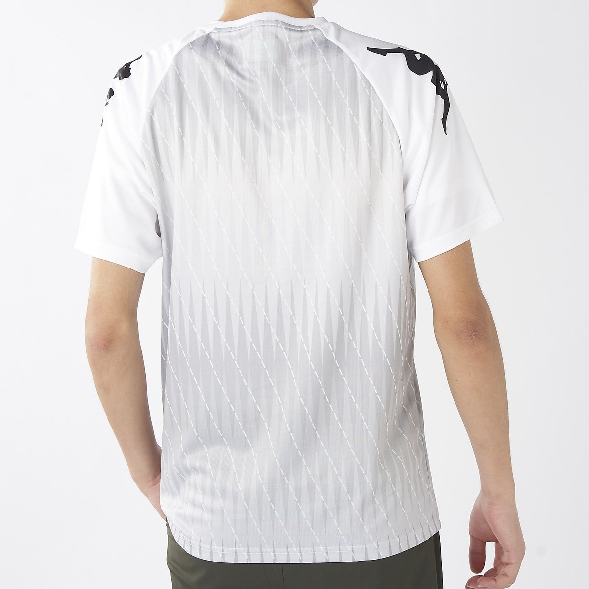 Kappa Jr 半袖シャドー柄シャツ