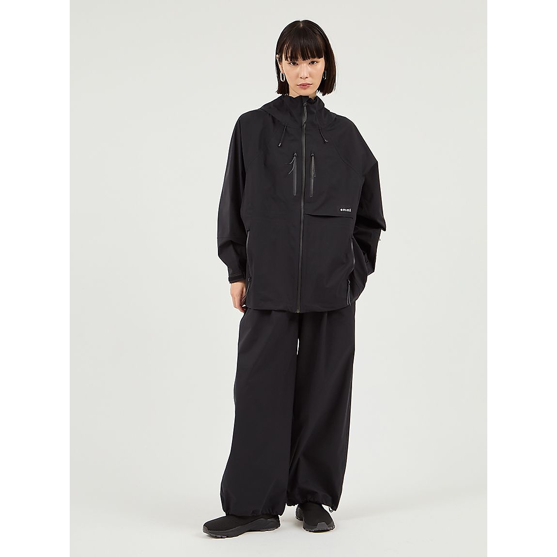 防水シリーズパンツ