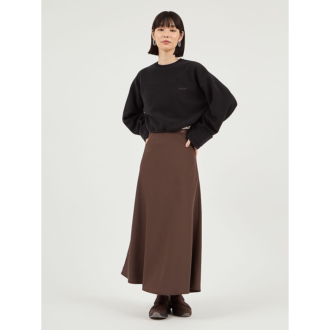 ゴムウエストナロースカート