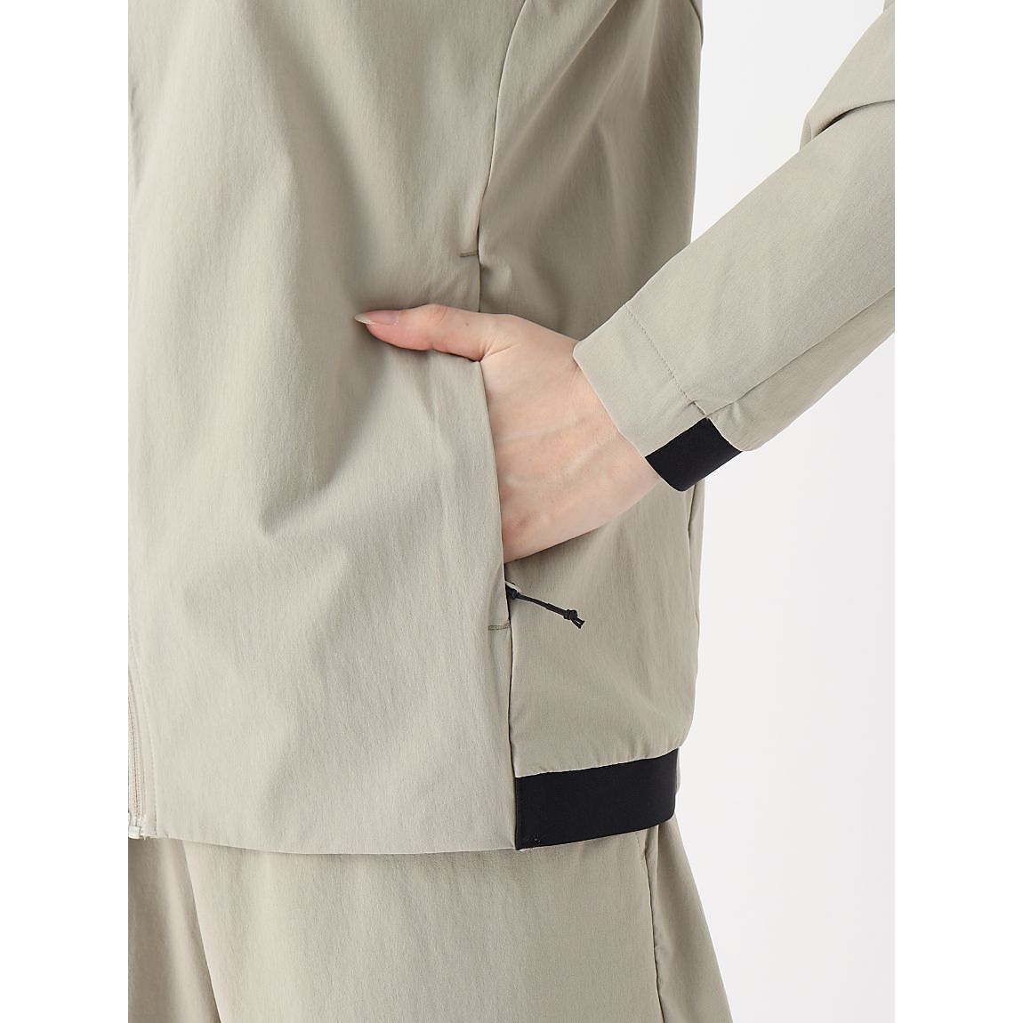 FLEXIBLE HOODIE (フレキシブルフーディ)