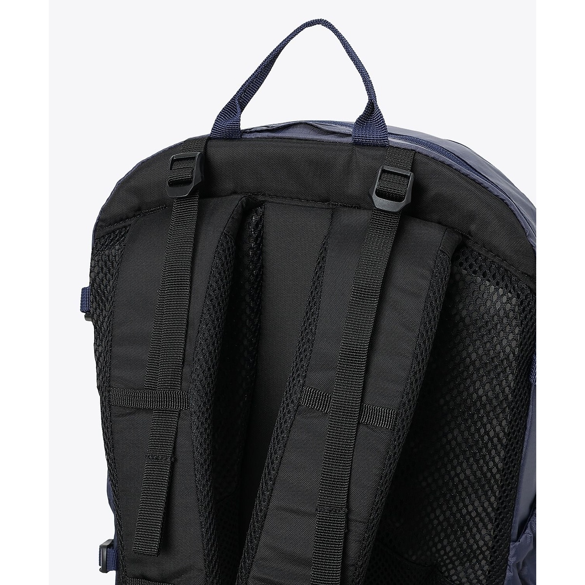 ワイルドウッドハイツ30Lバックパック