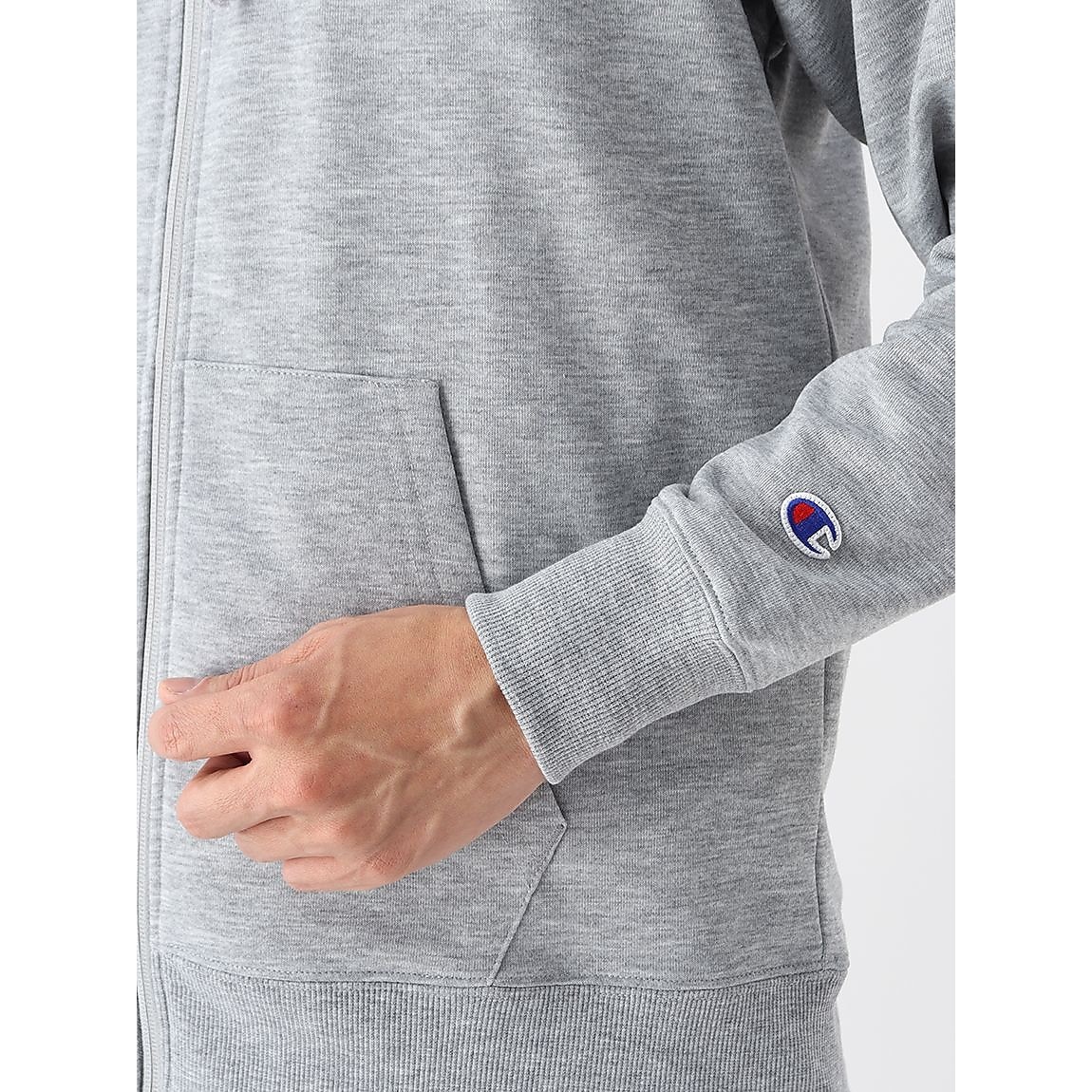 ZIP HOODED SWEATSHIRT