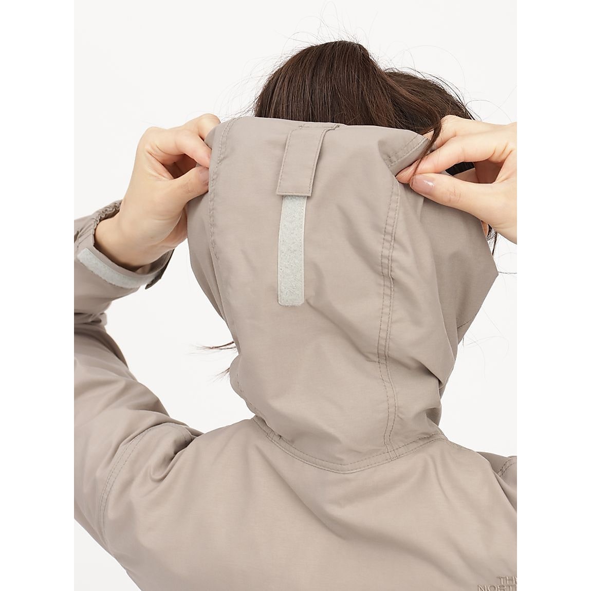 Compact Jacket (コンパクトジャケット)
