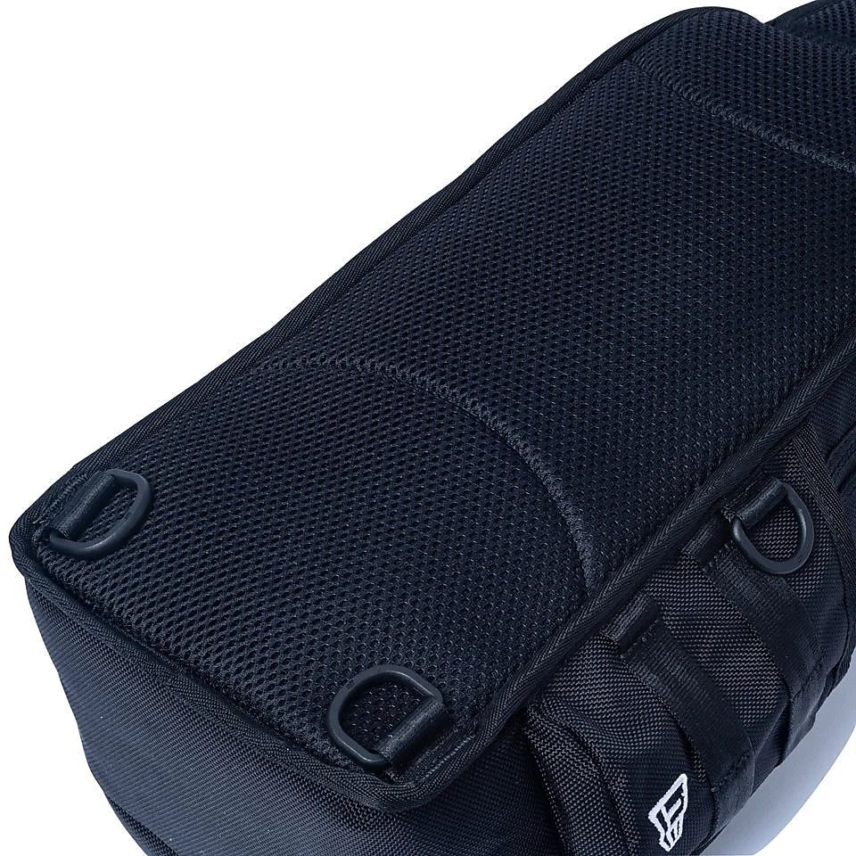 SLING BODY BAG BLK