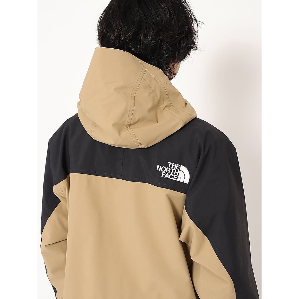 Mountain Light Jacket (マウンテンライトジャケット)