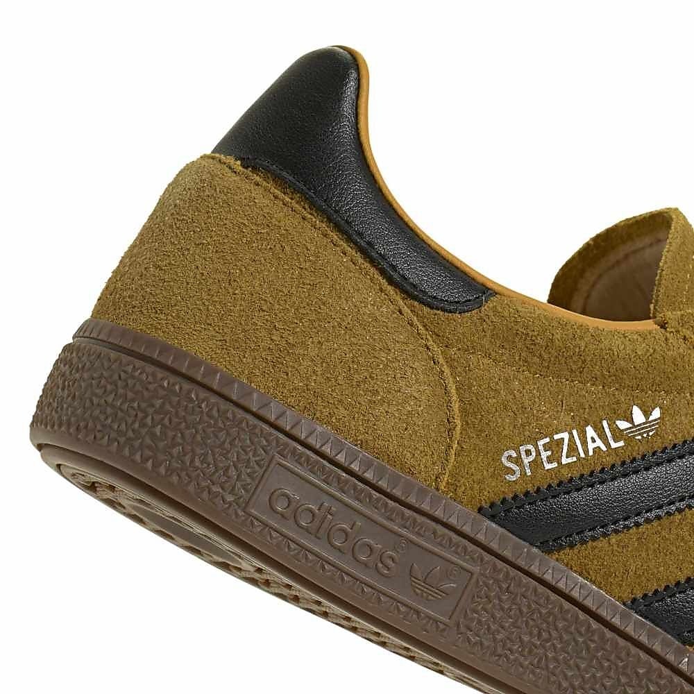 HANDBALL SPEZIAL
