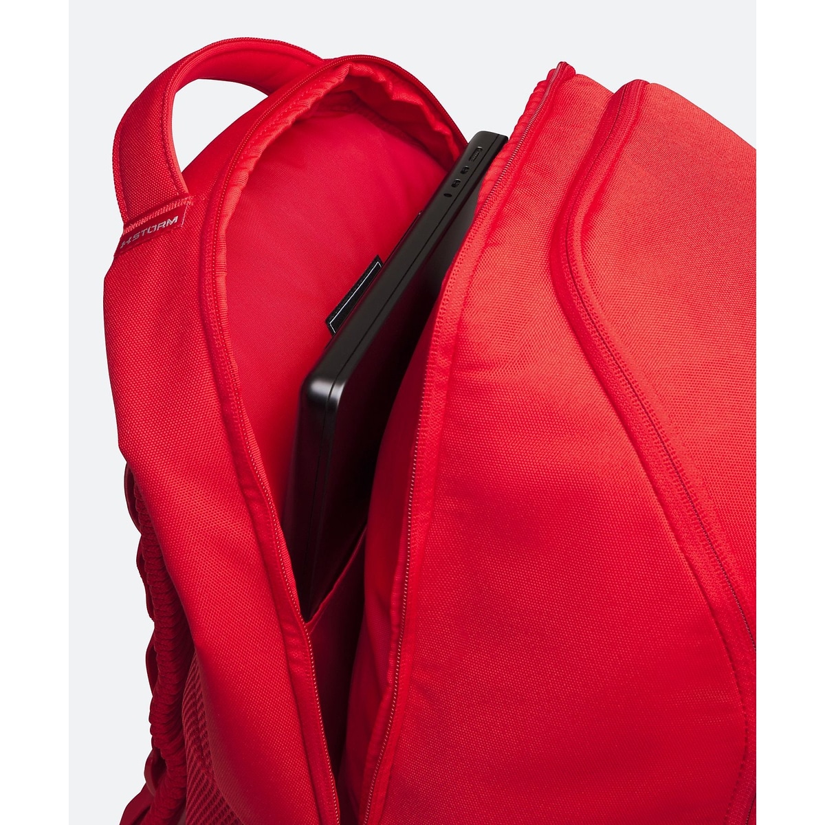 UA NO WEIGH PLAYUP BACKPACK