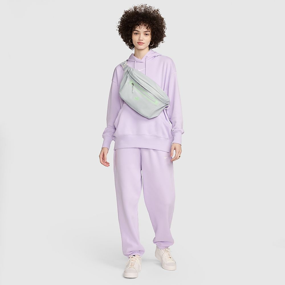 Nike Elemental Premium