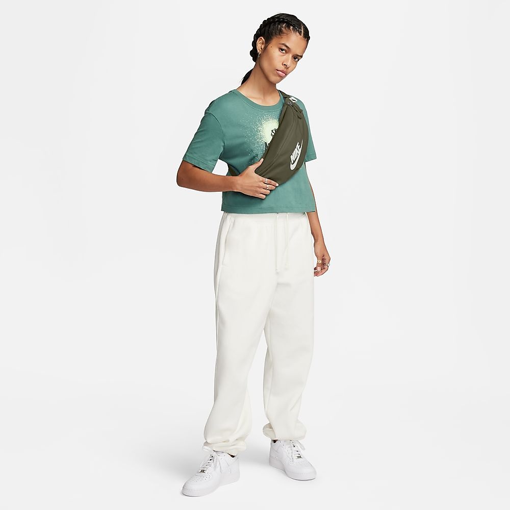 ナイキ ヘリテージ ウエスト パック