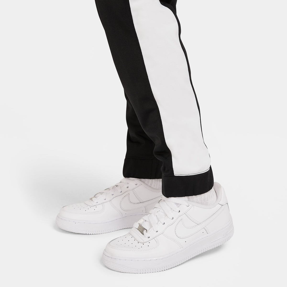 U NSW POLY WVN OVRLY TRACKSUIT
