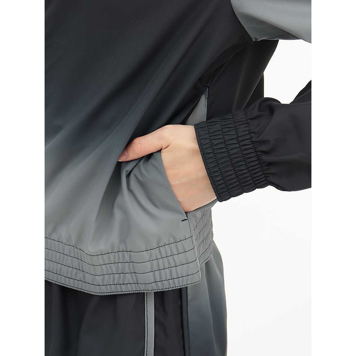 ナイキ ウィメンズ スウッシュ ラン PRNT ジャケット