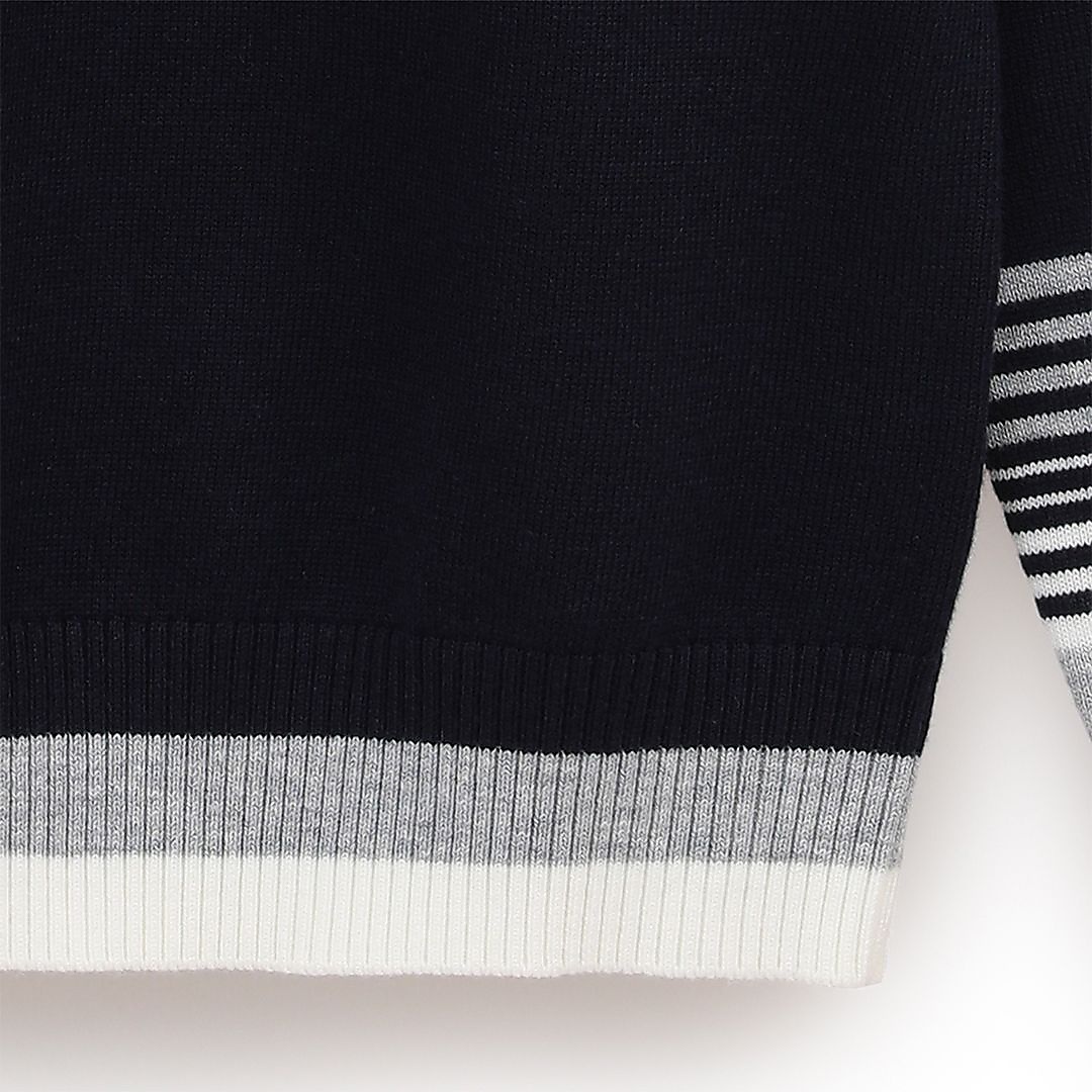 フラワージャカードクルーネックニット