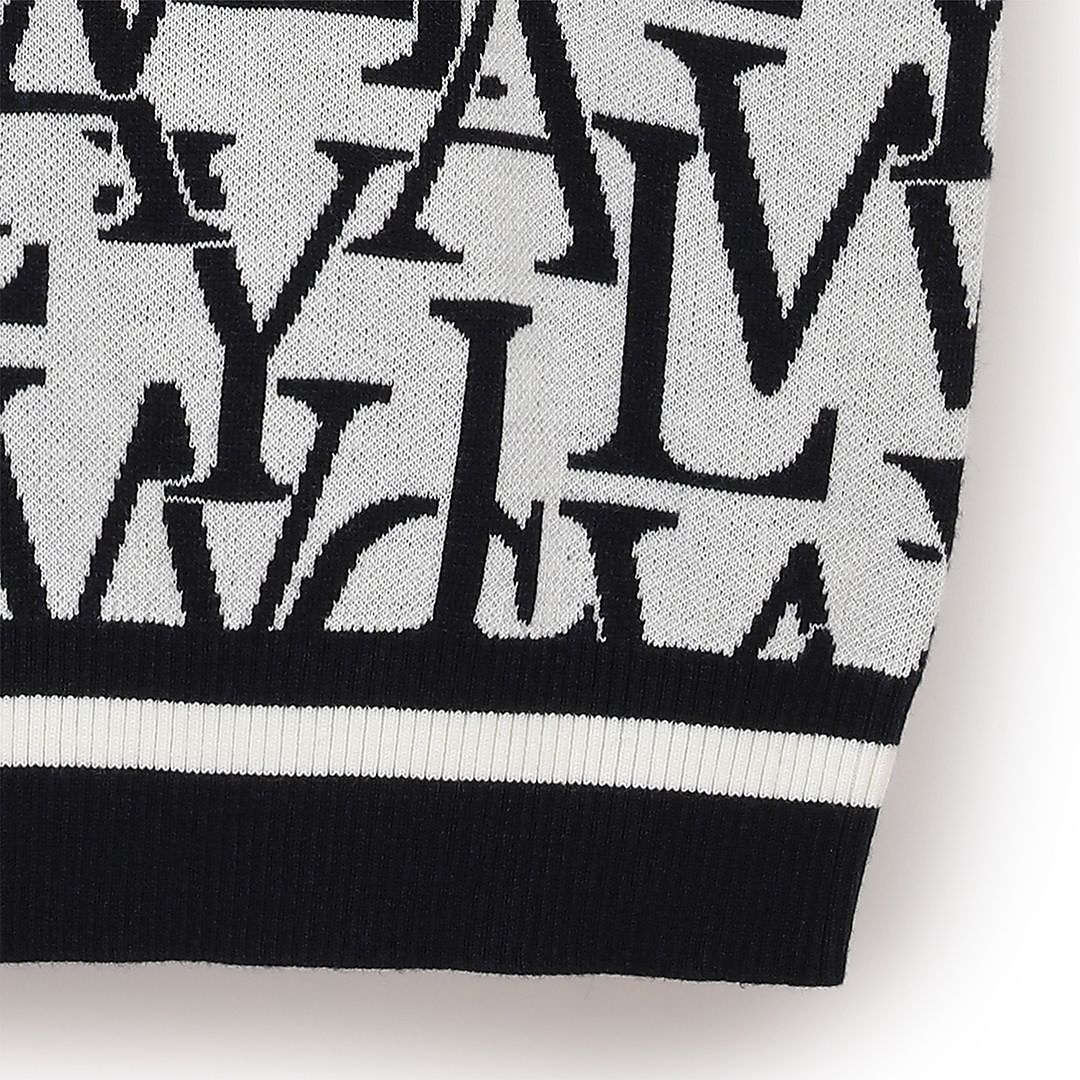 ロゴジャカードニットベスト