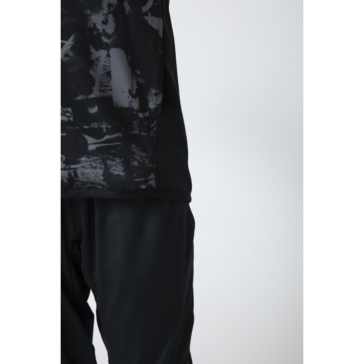 FCA Jrウォームアップジャケット