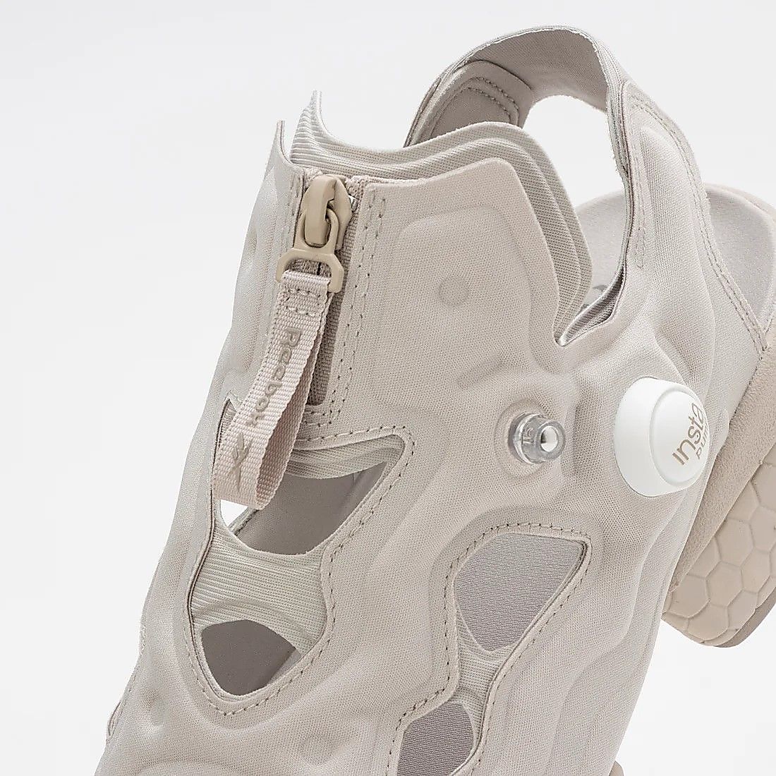 インスタポンプフューリー サンダル ジップ (INSTAPUMP FURY SANDAL ZIP)