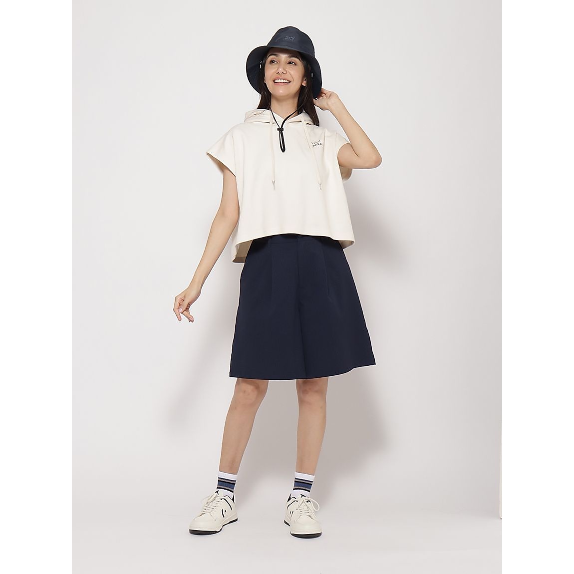 ナイロンポリエステル バケットハット