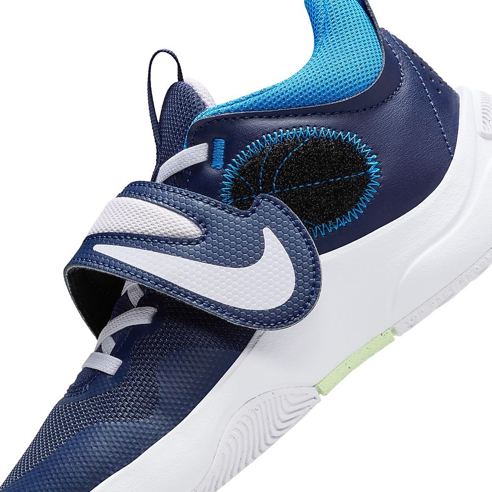 Nike Team Hustle D 11