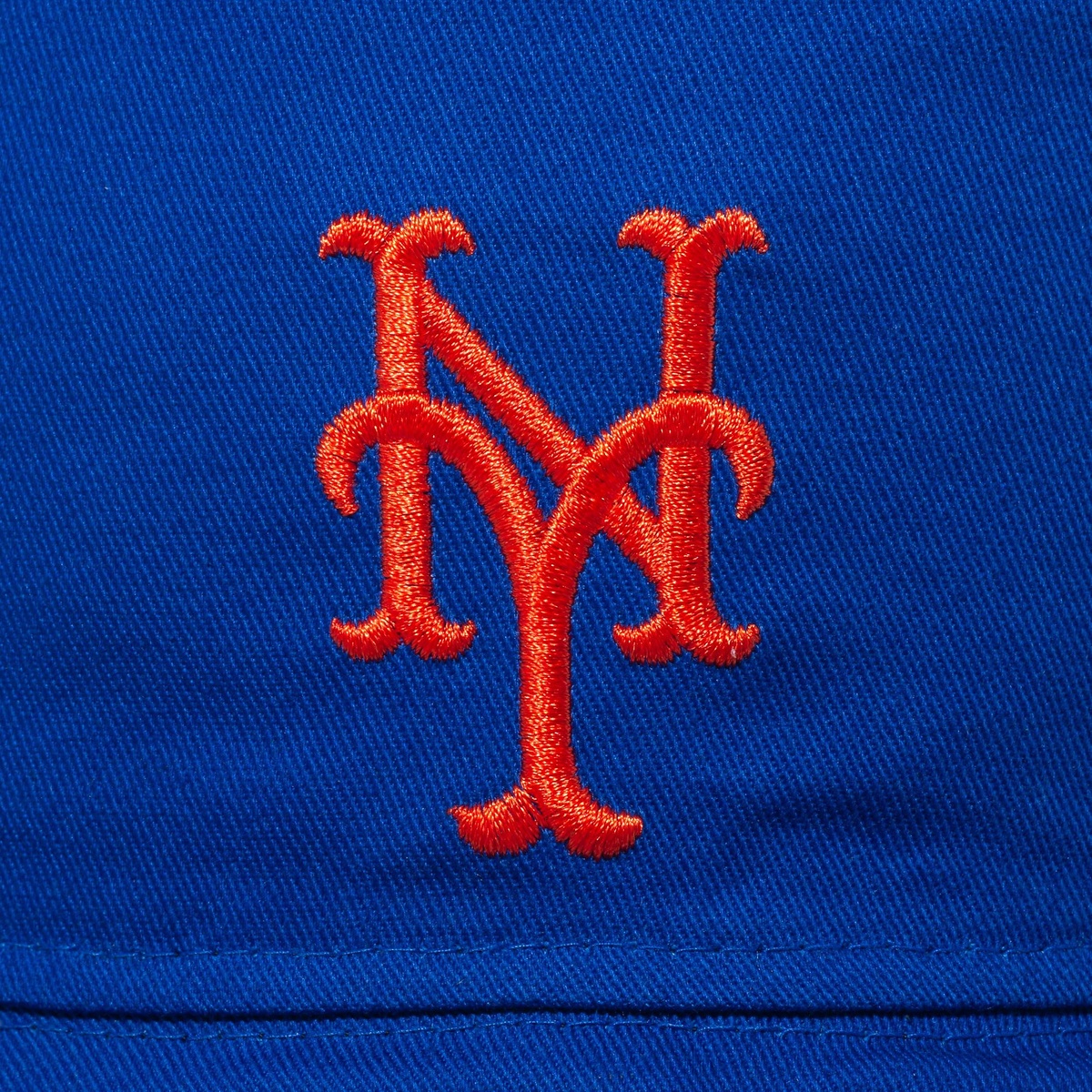 BUCKET01NEYMETREVBLKLROY