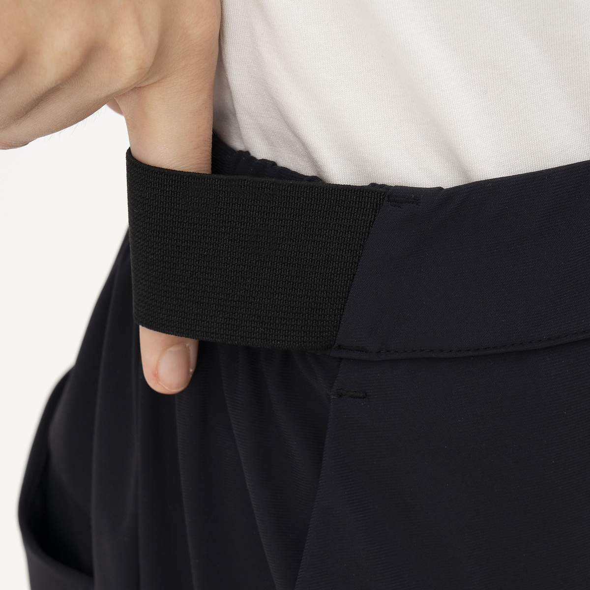 接触冷感ジョガーパンツ