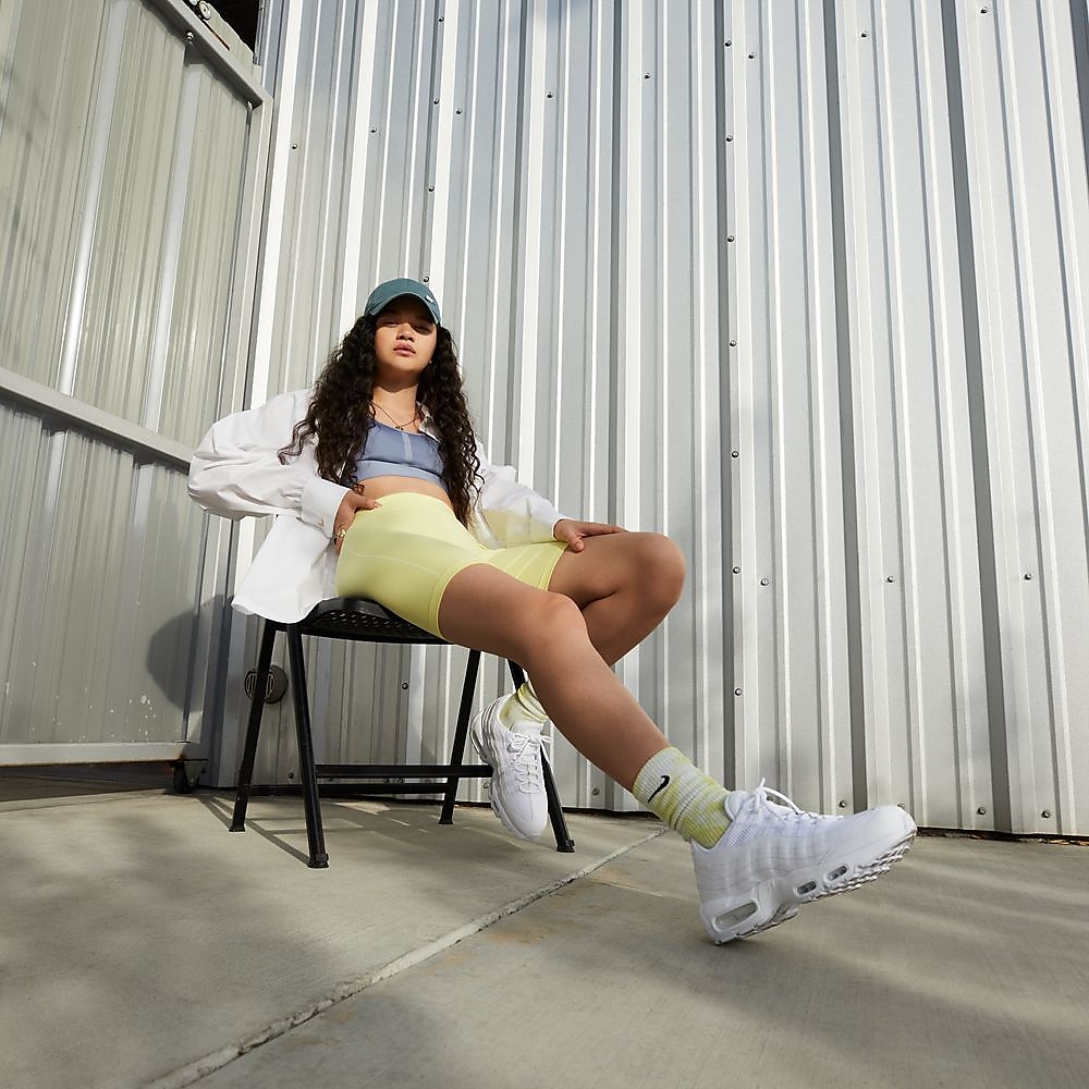 ナイキ ウィメンズ エア マックス 95