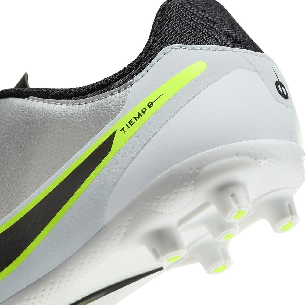 ナイキ ジュニア レジェンド 10 アカデミー HG