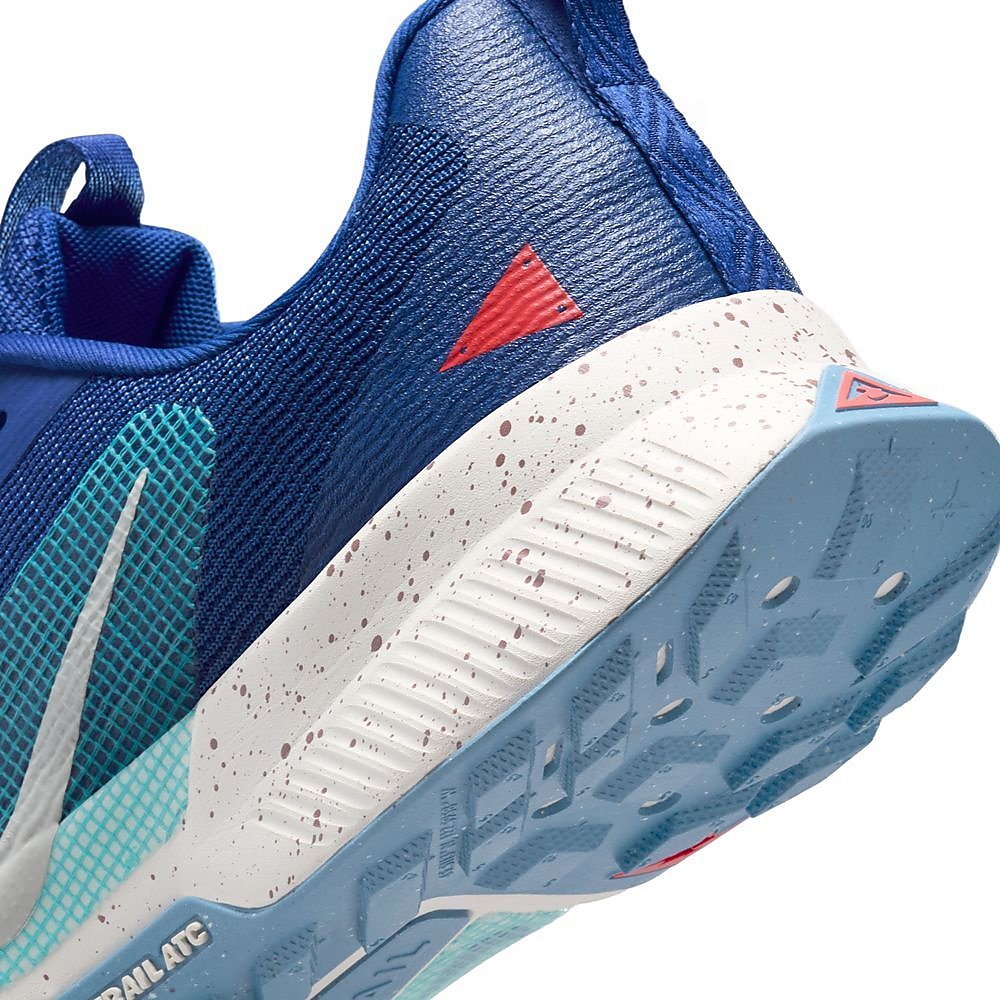 ナイキ ジュニパー トレイル 3