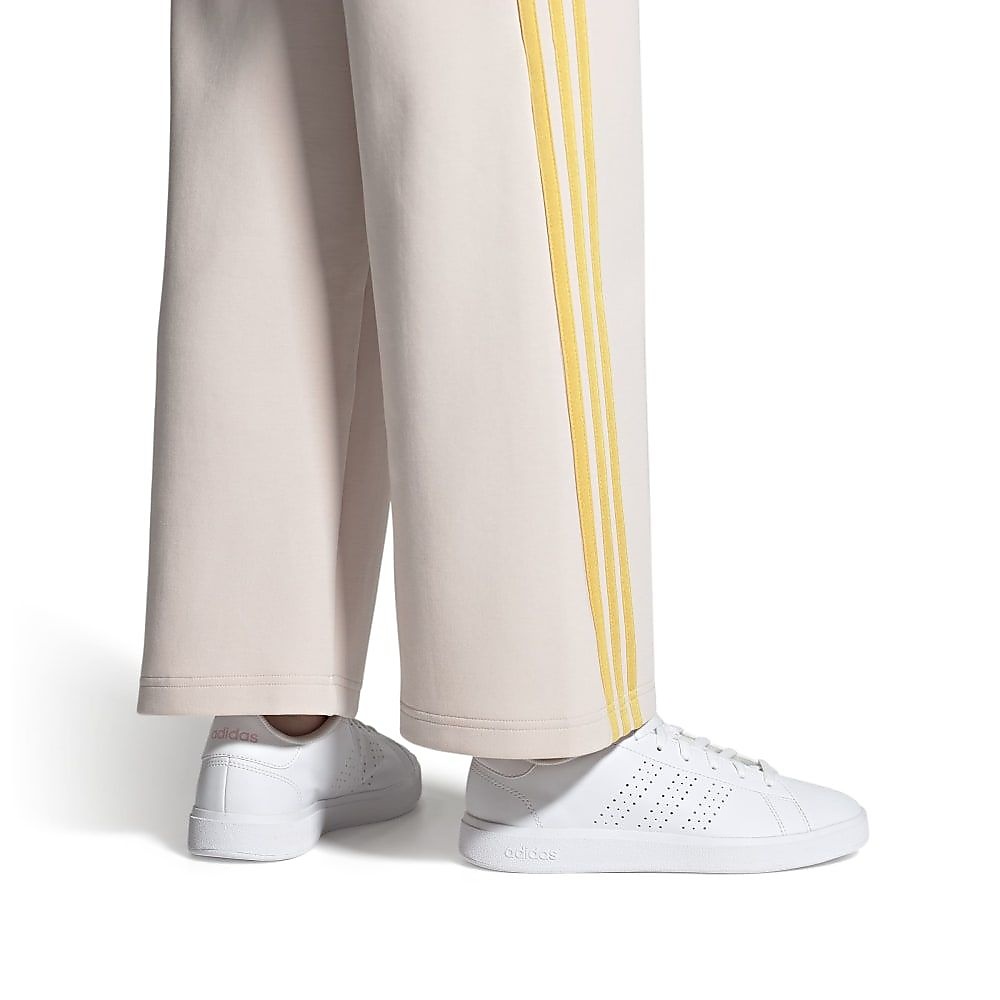 ADVANCOURT BASE 2.0 W