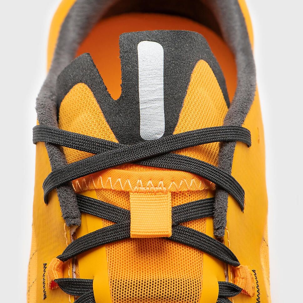 トレイルシューズ