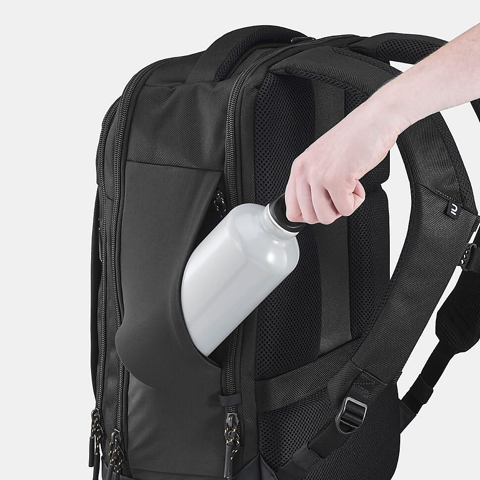 ハイキングバックパック23LBLK