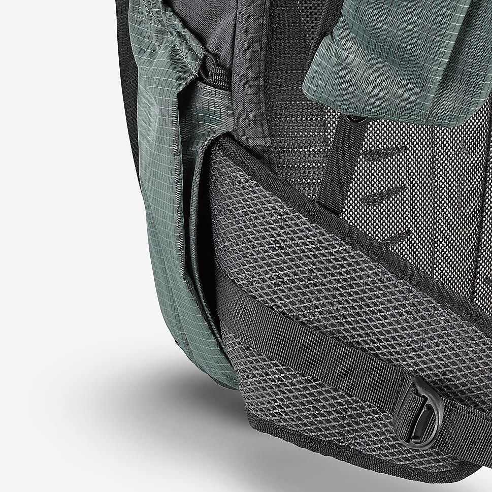 ハイキングバックパック22LKAK