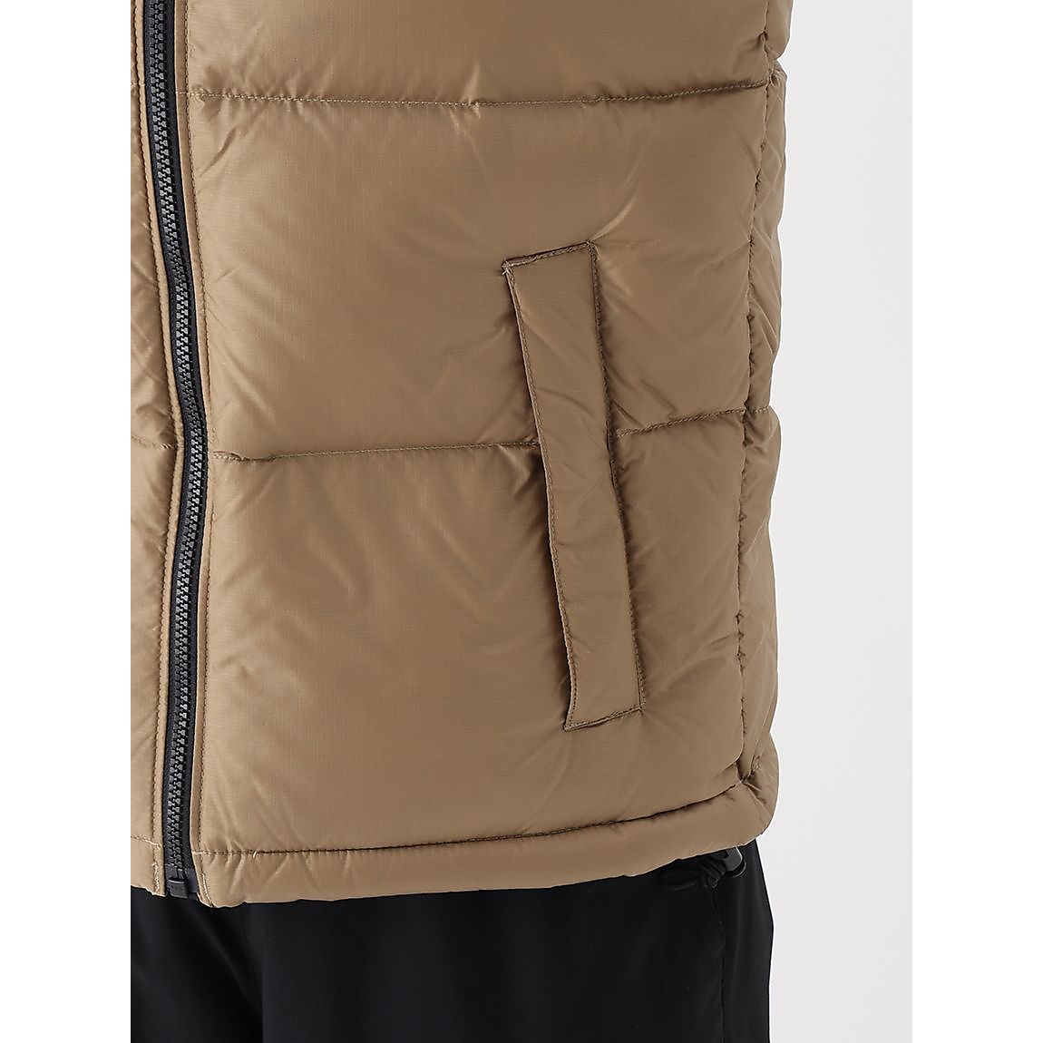 Nuptse Vest  (ヌプシベスト)