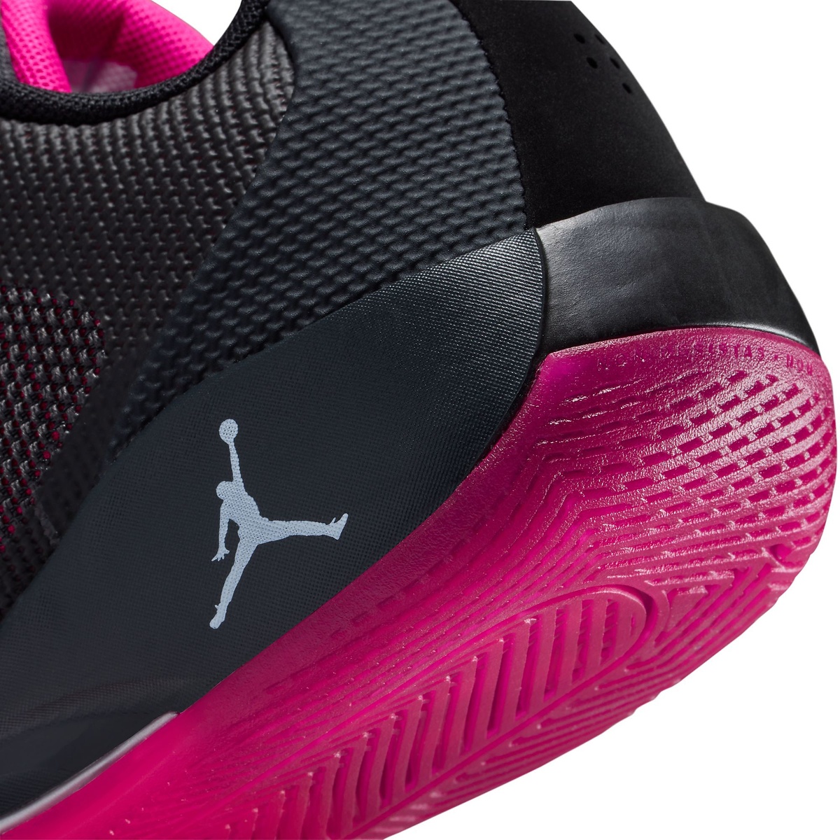 ジョーダン .77 GS