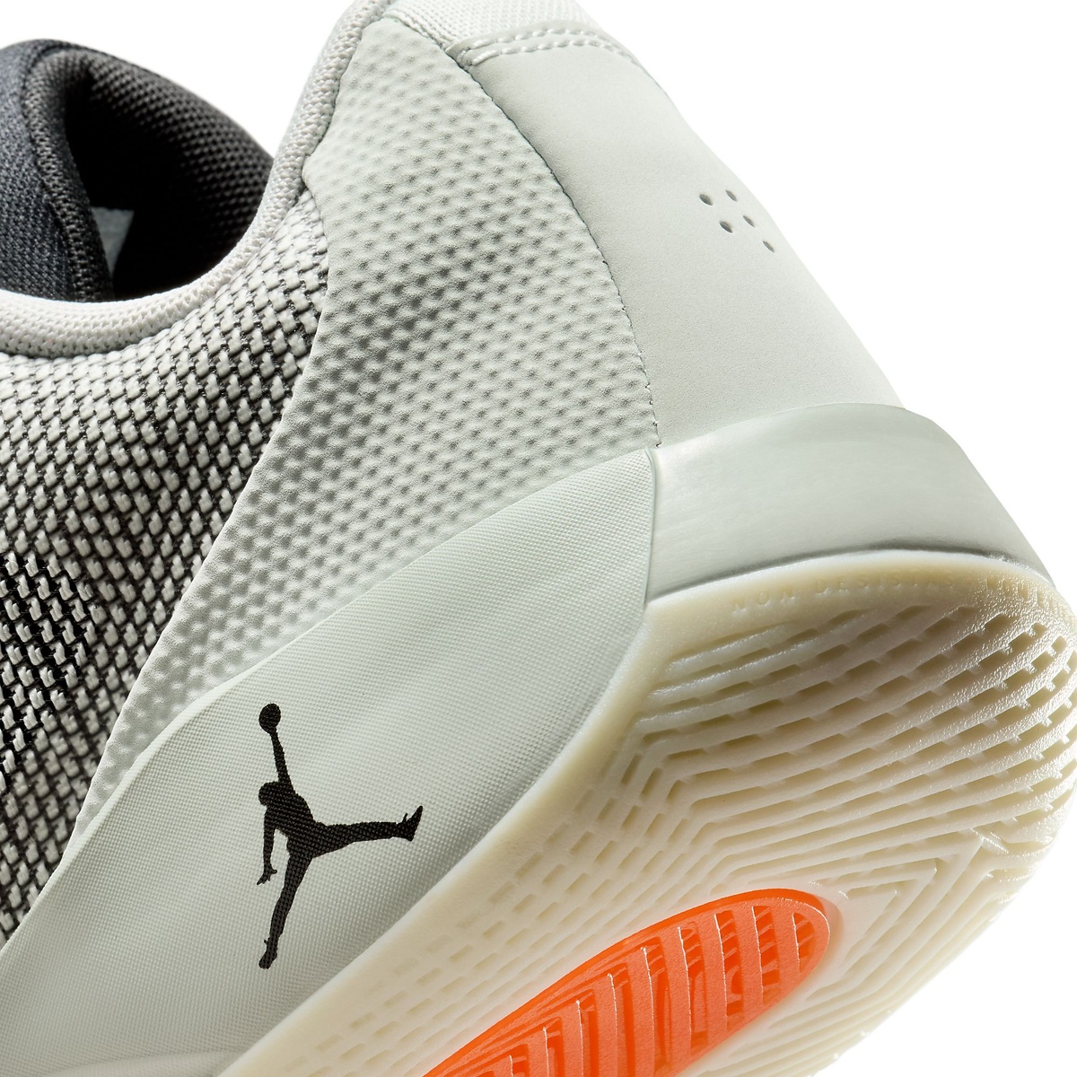 ジョーダン .77 PF