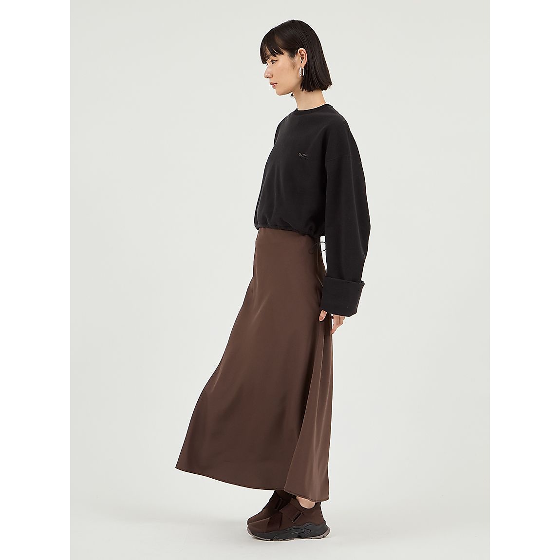 ゴムウエストナロースカート