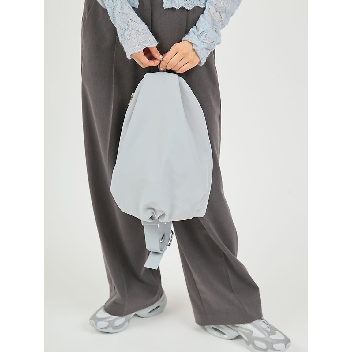 ナイロンクロスボディーショルダーバッグ