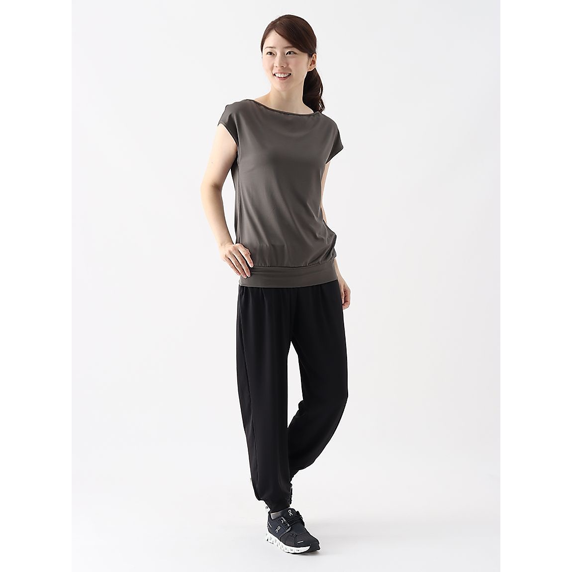 Real Stone フレンチスリーブトップ GRK