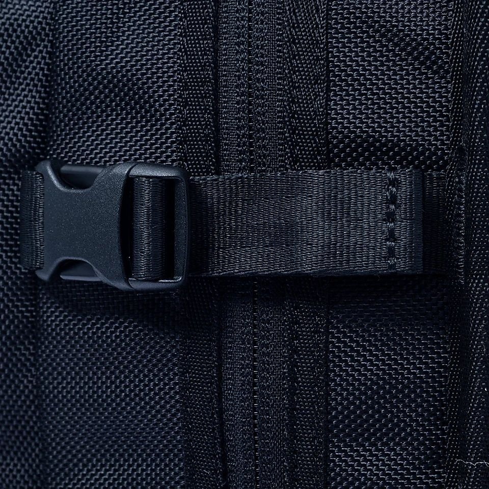 SLING BODY BAG BLK