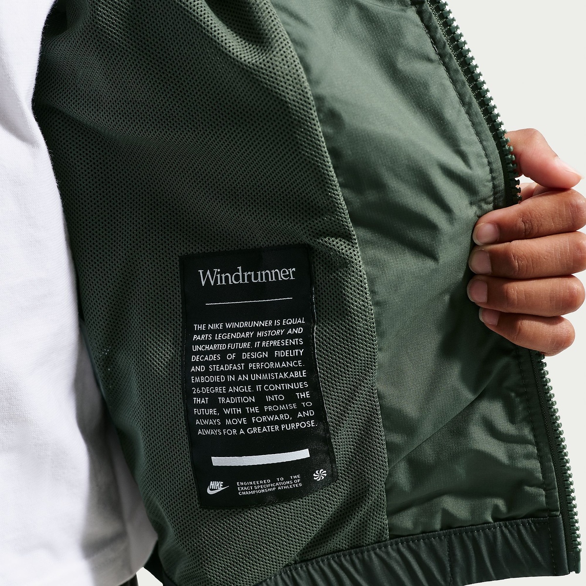 ナイキ YTH NSW RPL WR フーディ ジャケット