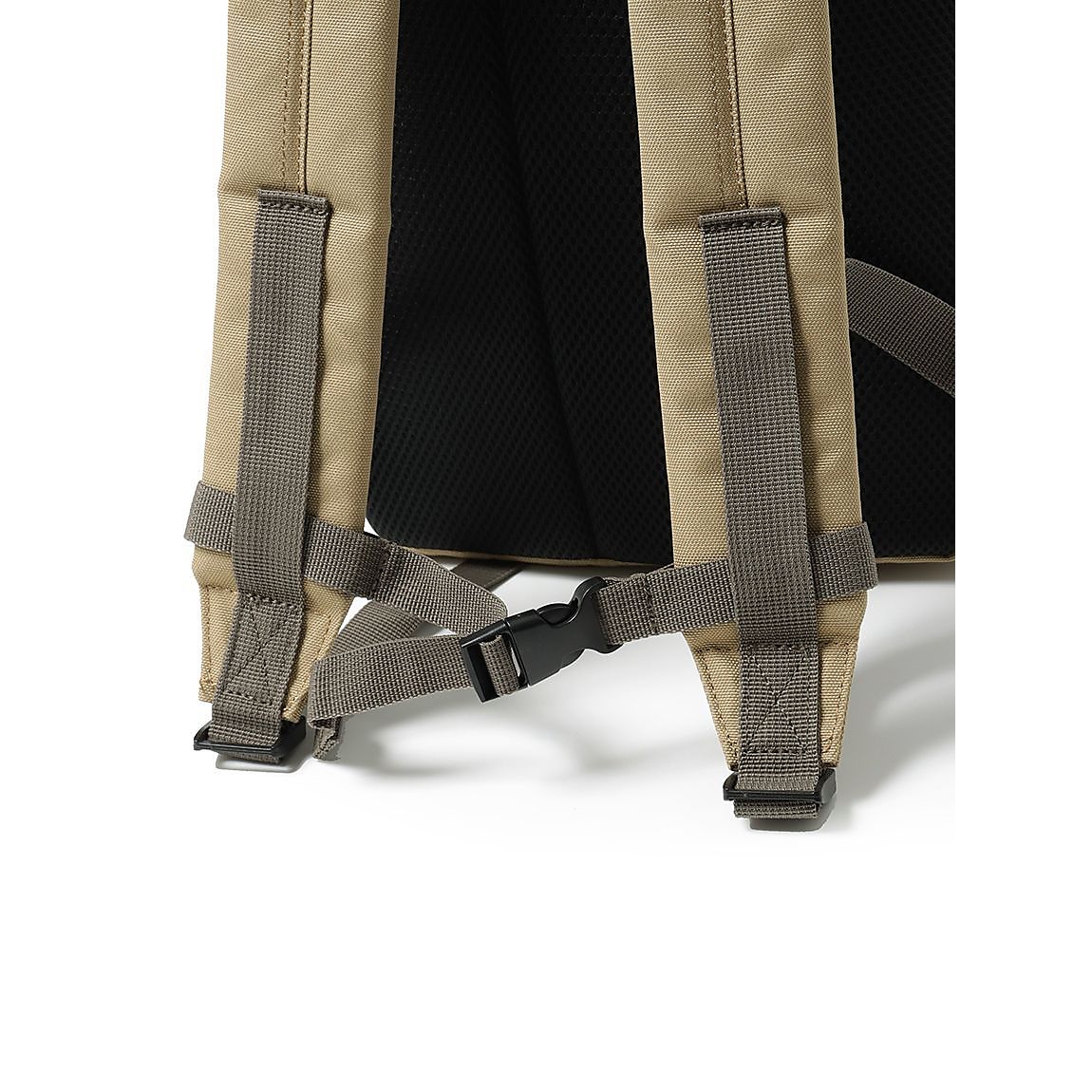 ハーフデイ コマンダー サンドカーキ