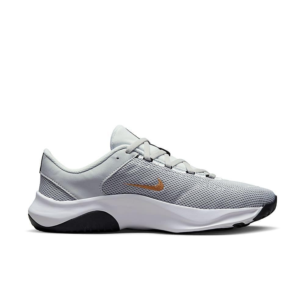 NIKE LEGEND ESSENTIAL 3