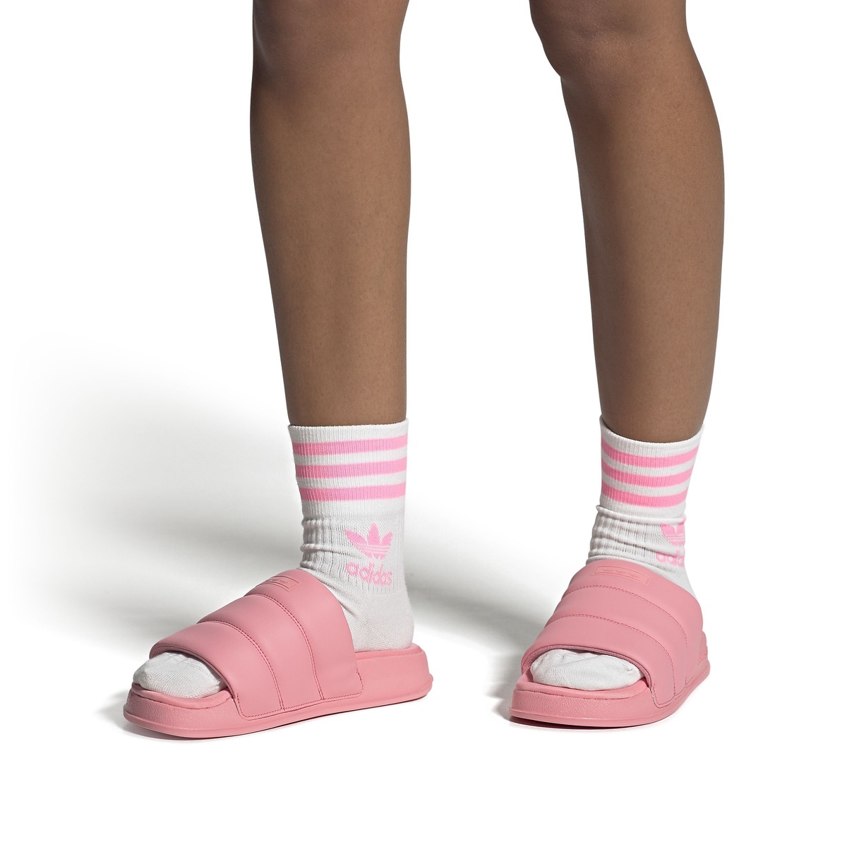 ADILETTE ESSENTIAL W