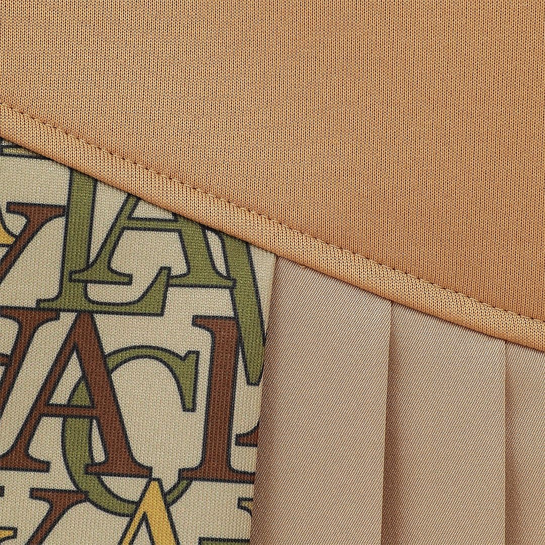 ロゴプリントダンボールスカート