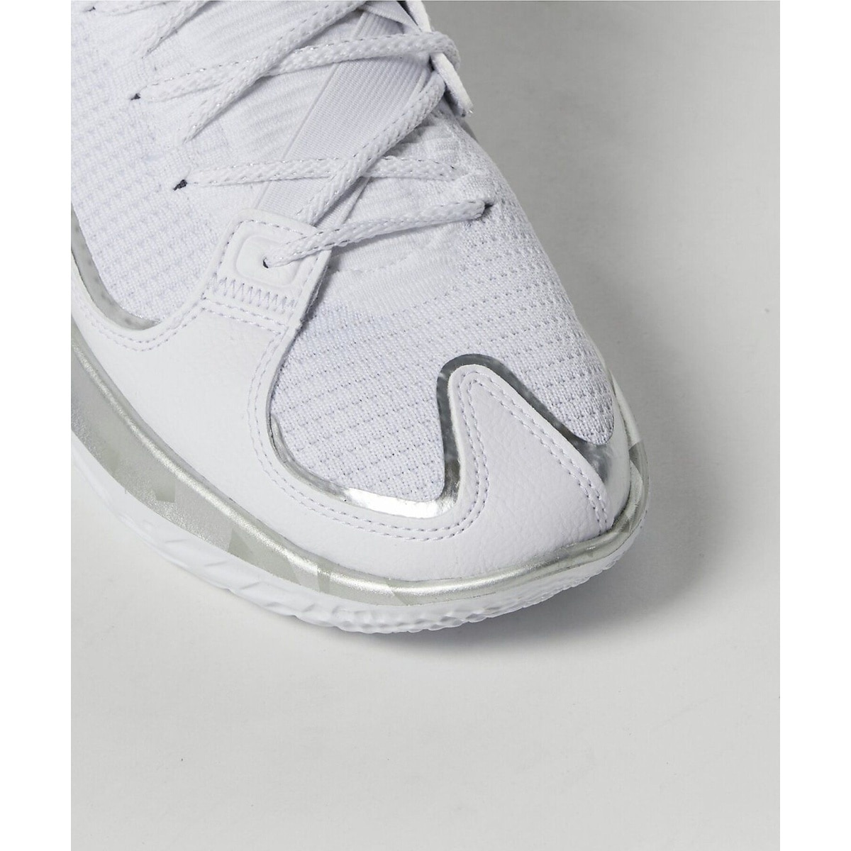 UA FLOW FUTR X 3 VVS