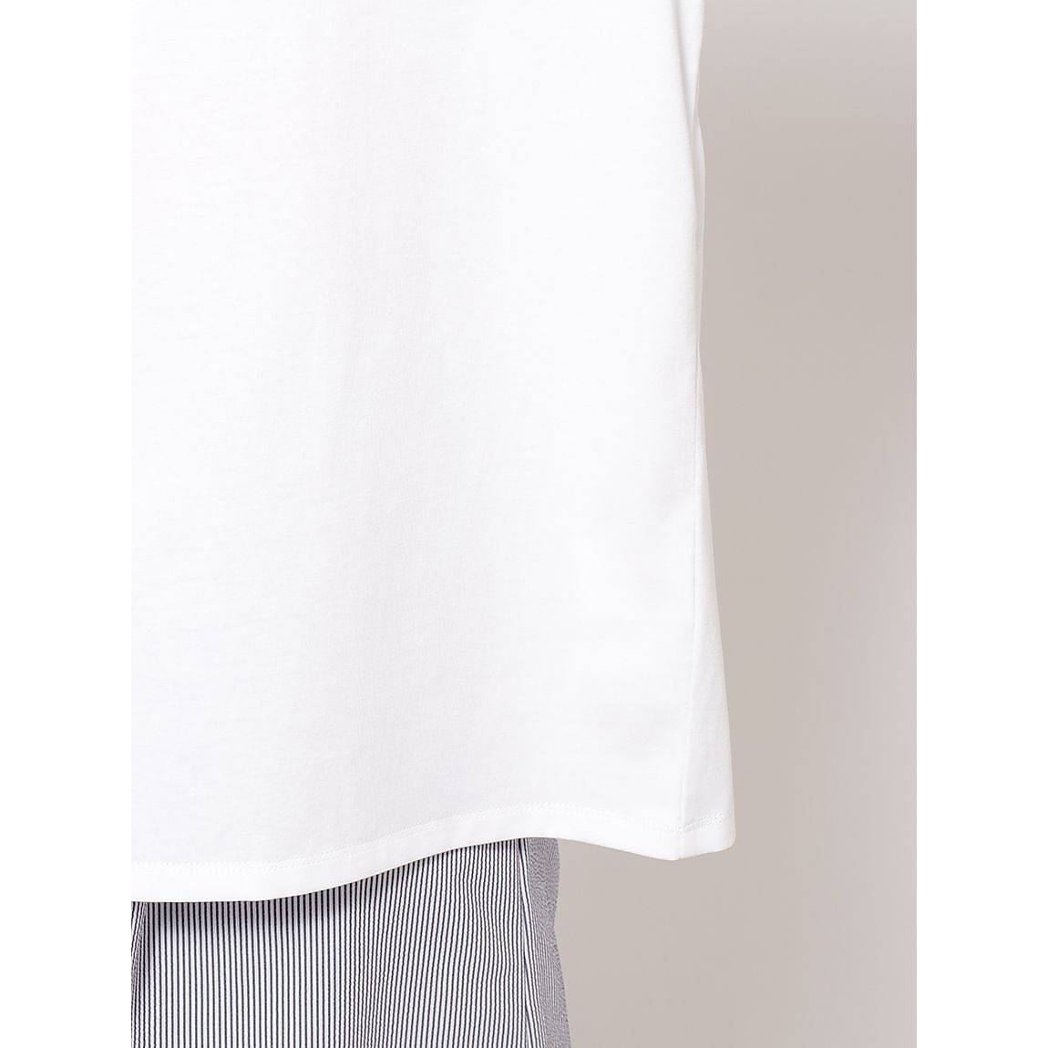 「Berry Bear」シリーズ ツアーTシャツ UNISEX