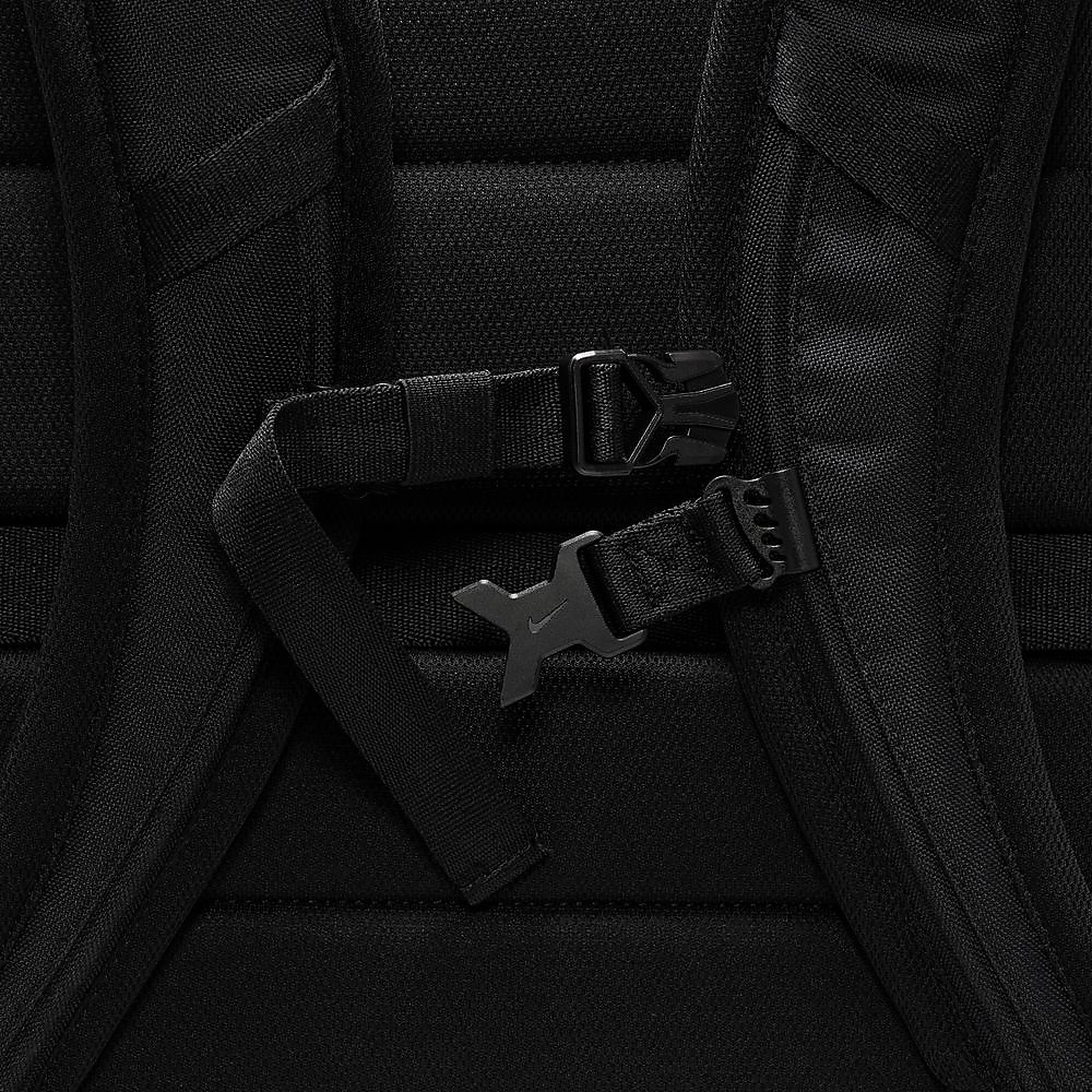 ナイキ ユーティリティ パワー バックパック 2.0