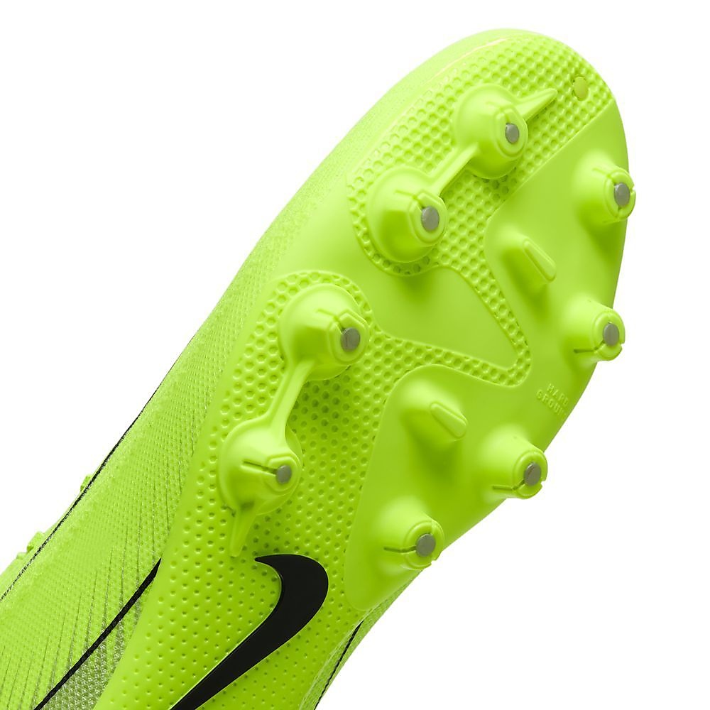 ナイキ ズーム ヴェイパー 16 アカデミー HG