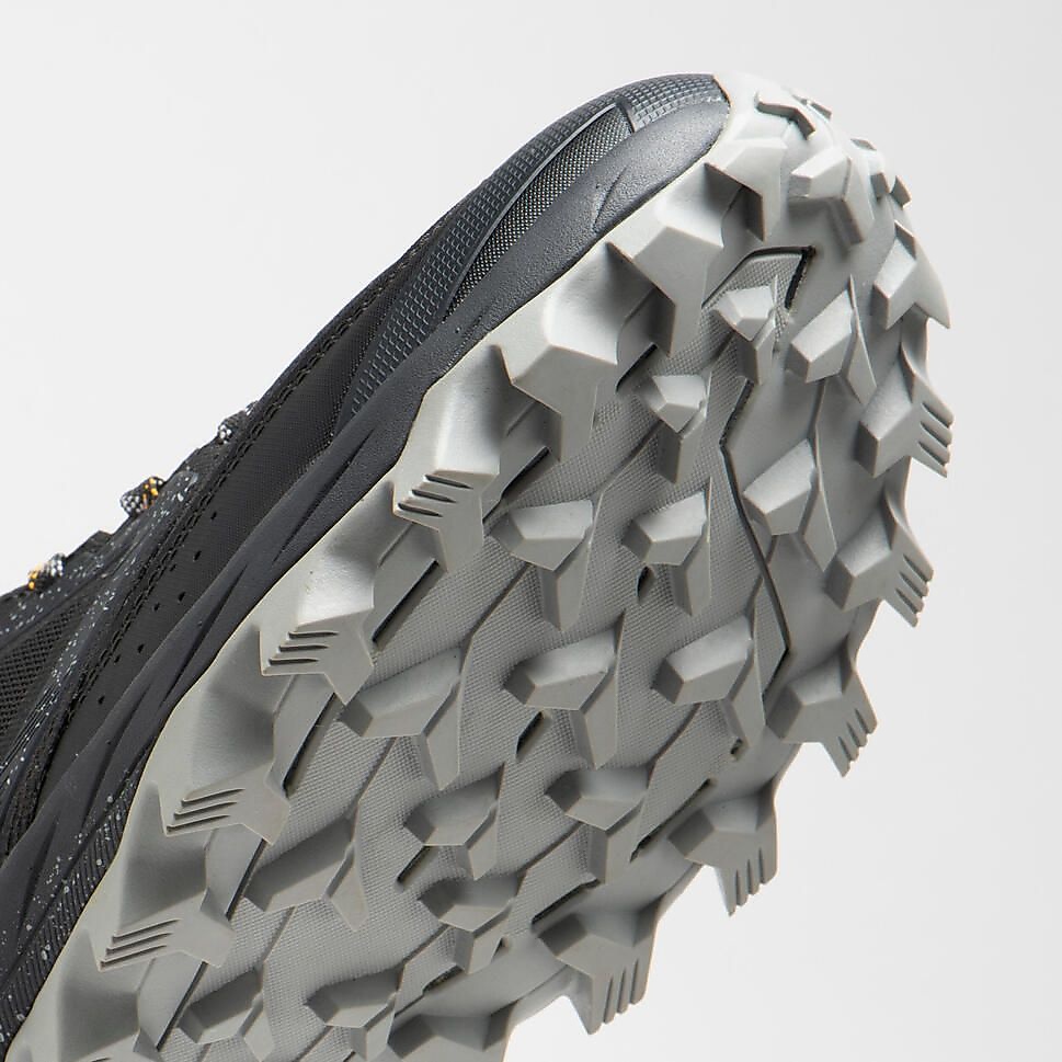 トレイルシューズ XT8