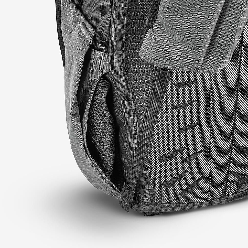 ハイキングバックパック22LGRY