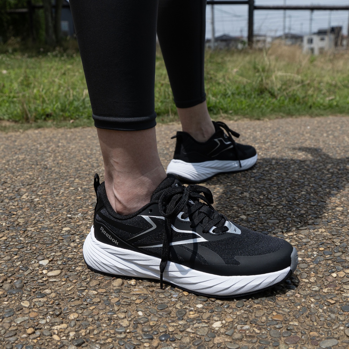 ヴァース / VERSE (ブラック/シルバー)